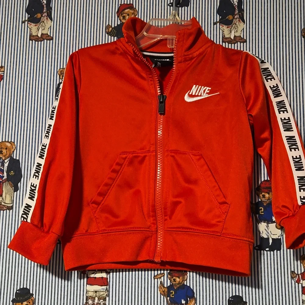 Nike Toddler Boys Logo Taping Full Zip Jacket and Pants 2 Piece Set 18M - Picture 2 of 12